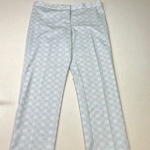 Gray ankle length crop dress pant size 10 Amanda and Chelsea